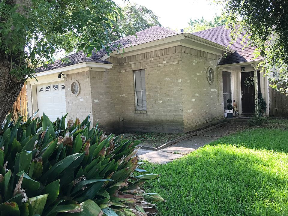 1st image of 3723 Somerton Dr