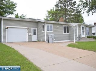 714 2nd St NW, Chisholm, MN 55719
