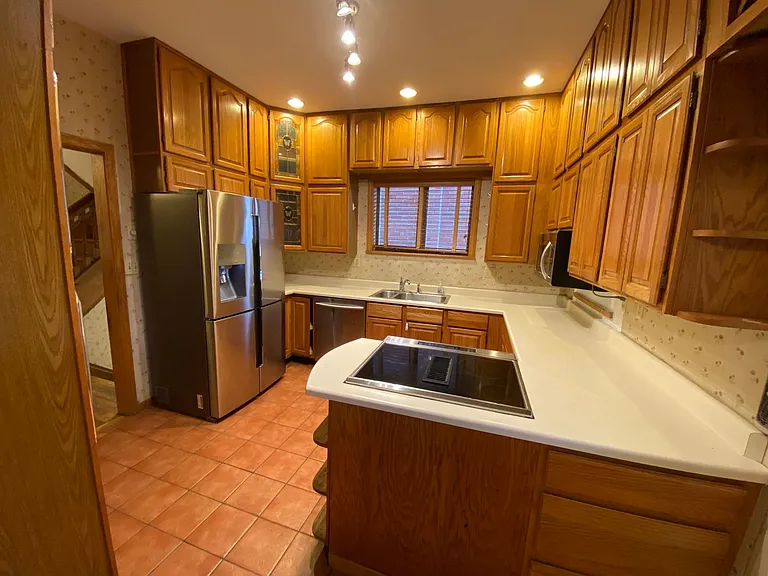 629 Dennison Ave — Photo 20