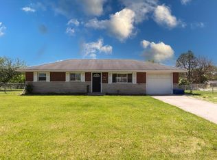 105 Grovewood Dr, Beech Grove, IN 46107