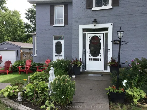 20 King St W, Kawartha Lakes, ON K0L 2W0