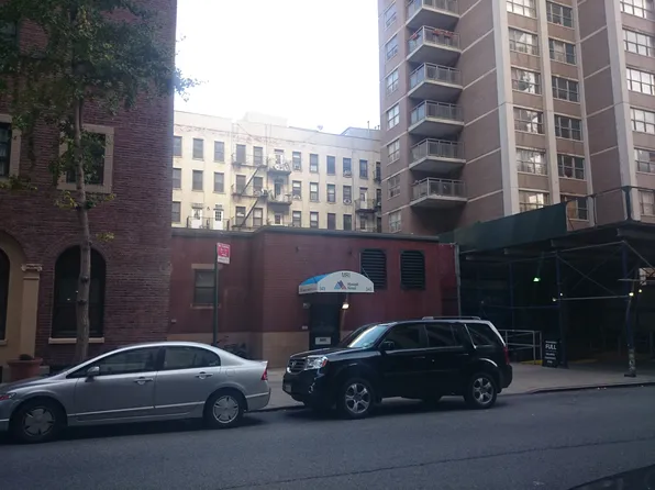 343 East 17th Street