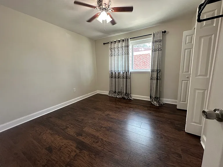 298 Cottonwood Dr — Photo 12