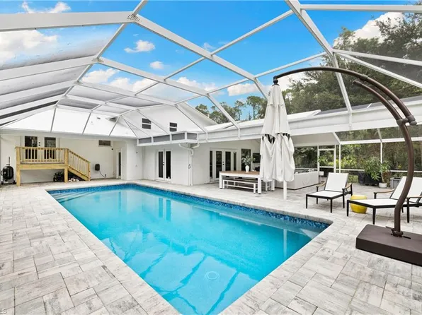 2720 68th ST SW, NAPLES, FL 34105