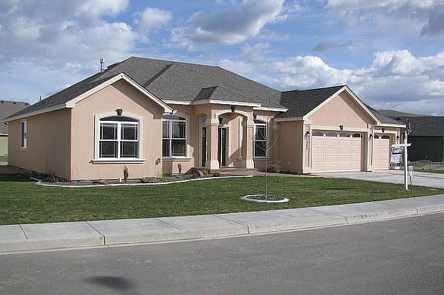 1st image of 1864 Sunshine Ave