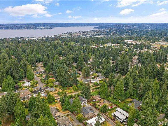 4th image of 6565 125th Ave NE