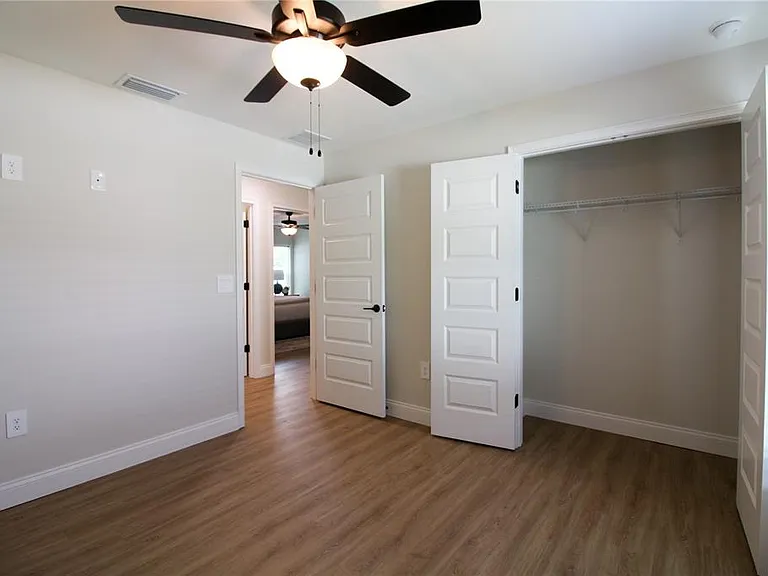 1242 Dorothy St — Photo 22
