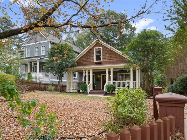 2537 Creekwood Ter, Decatur, GA 30030