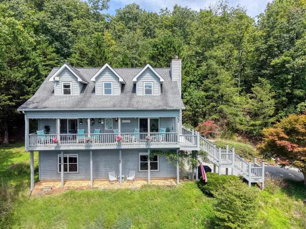 51 Sourwood Ln, Hayesville, NC 28904
