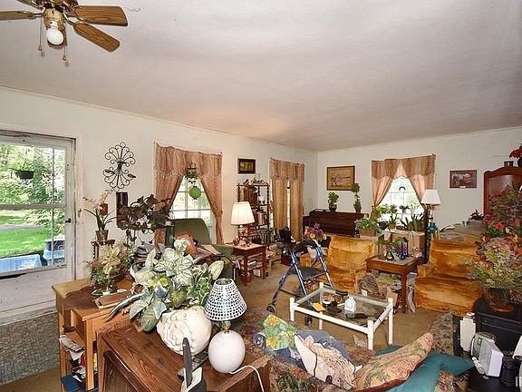 5th image of 501 Gra Roy Dr