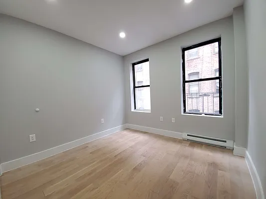 Rented by Compass | media 3