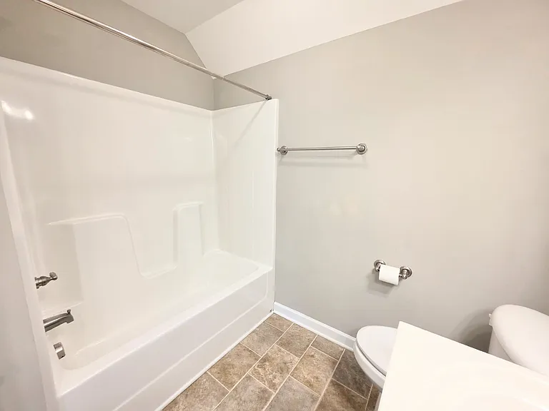 2229 Andalusian Dr — Photo 33