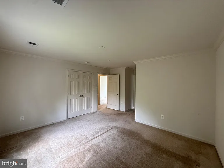 10215 Daventry Dr — Photo 26