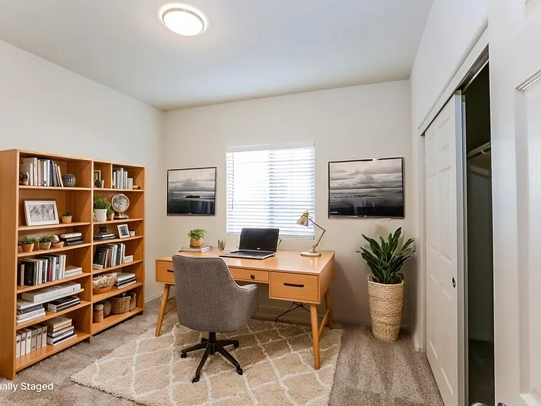 10804 W Bloch Rd — Photo 14