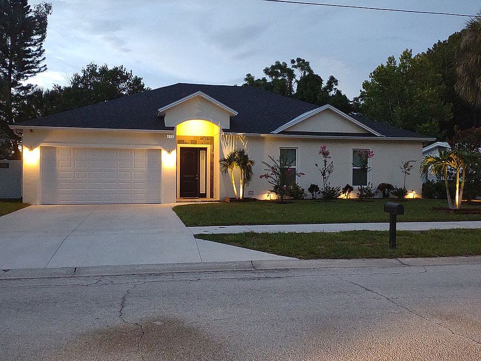 1st image of 3213 Wallace Ave