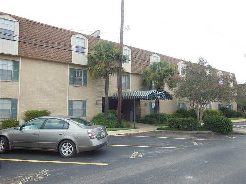 1st image of 2732 Whitney Pl APT 111