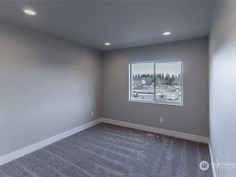 12958 190th Ave E — Photo 21