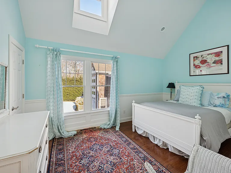 309 Old Sag Harbor Rd — Photo 19