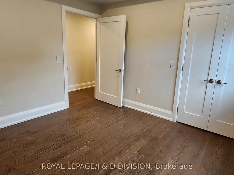 2579 Yonge St #202 — Photo 21