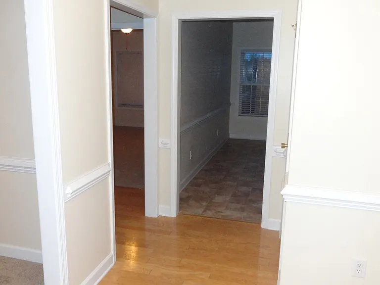 1107 Thistle Gold Dr — Photo 6