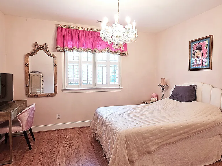 1216 Dorleath Ct — Photo 30