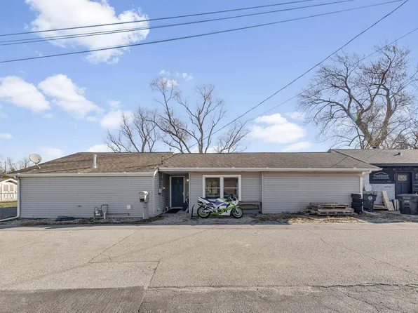 1210 S Ash St, Hobart, IN 46342