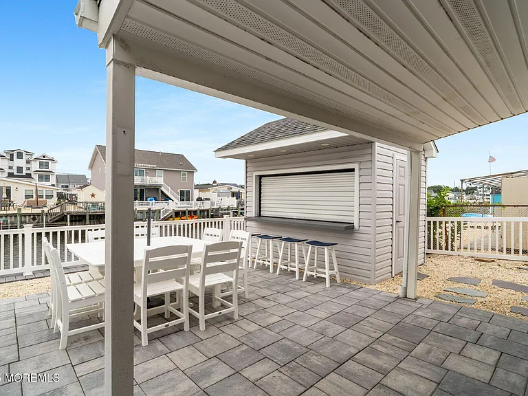 60 Mary Alice Rd — Photo 25