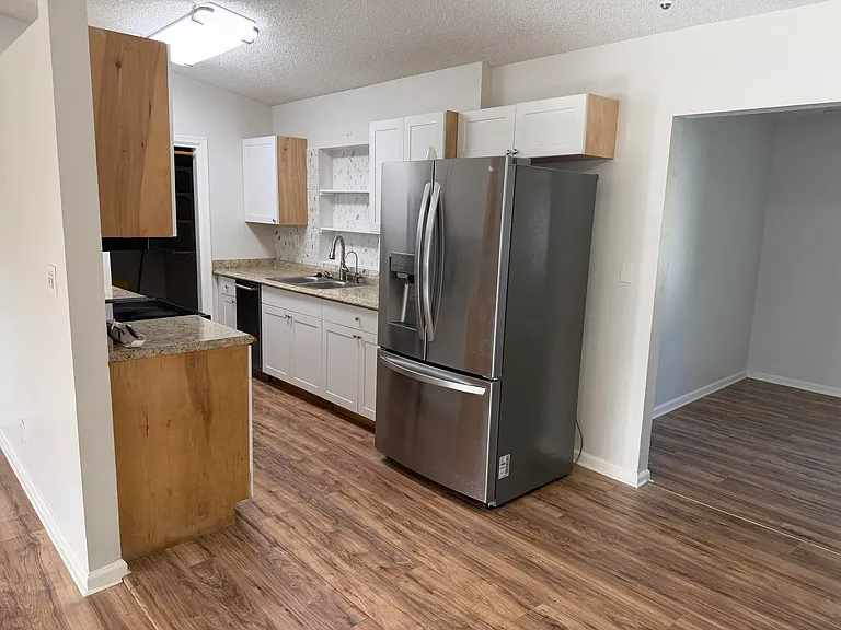 1240 SW 73rd Ave — Photo 19