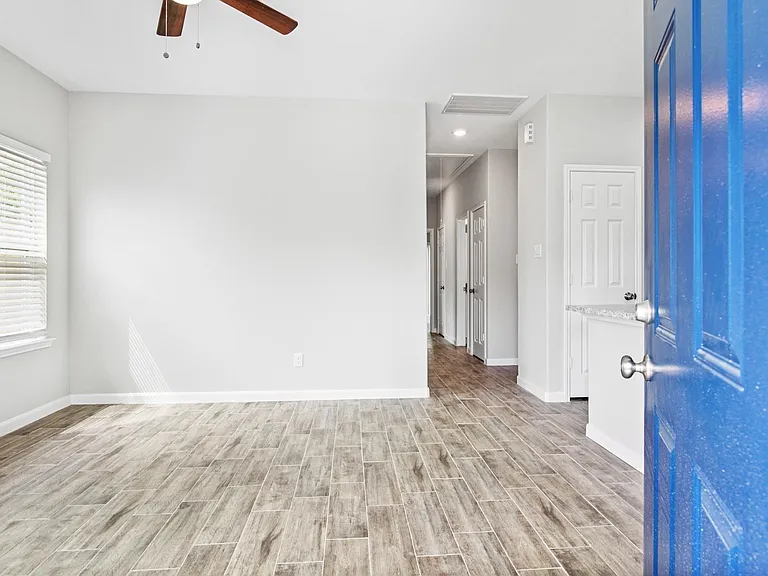 4649 Carmen St #A — Photo 3