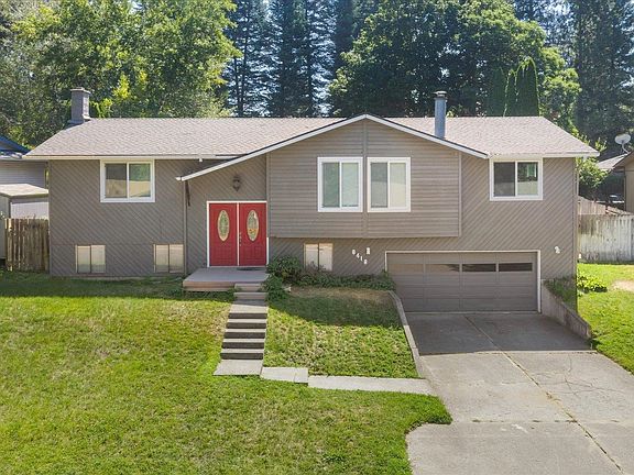3rd image of 8418 N General Grant Way