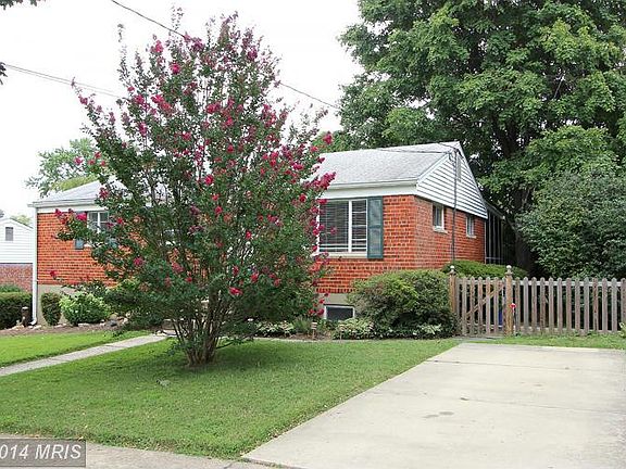 3rd image of 4803 Wilwyn Way