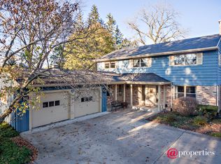168 Cranston Ct, Glen Ellyn, IL