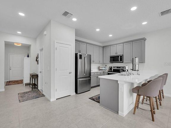 5th image of 10967 Quickwater Ct