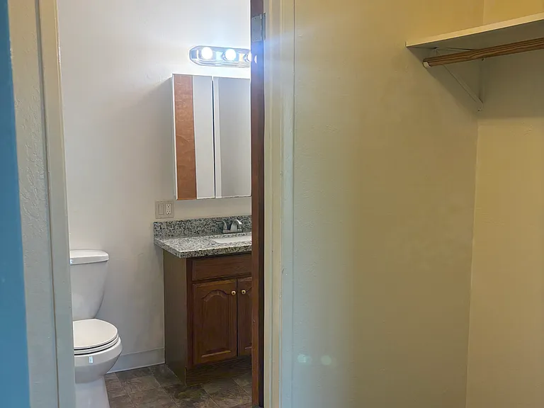 667 Villa St #4 — Photo 15