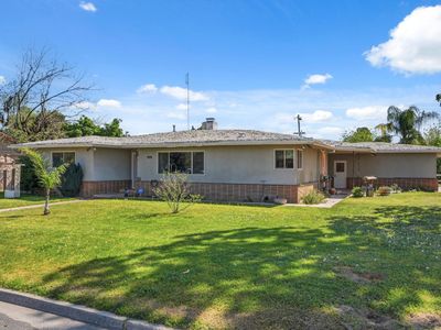 5446 E Mono St, Fresno, CA, 93727