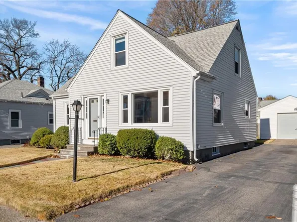 148 Sweet Ave, Pawtucket, RI 02861