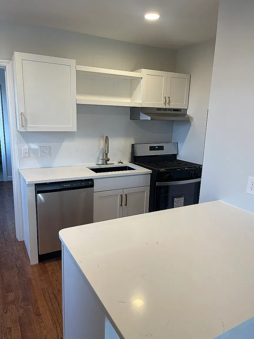 2 bed, $1,495 — Photo 1
