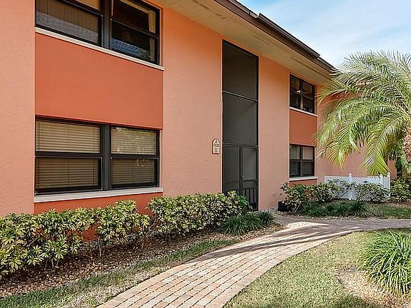 3rd image of 1538 Mainsail Dr Unit 6