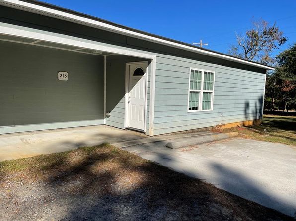 215 Hudson Rd