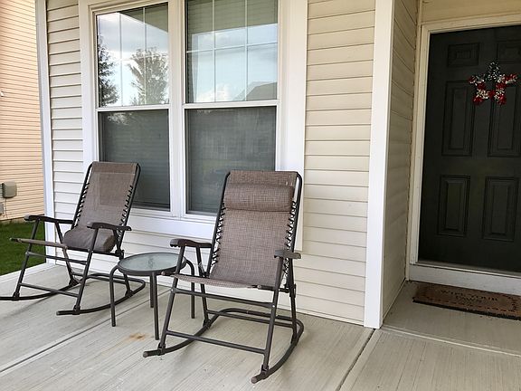 4th image of 7860 Birch Creek Dr