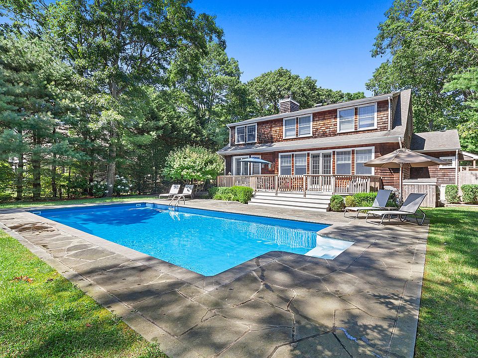 1st image of 120 Tyrone Dr