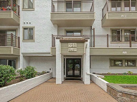 2nd image of 723 W 57th Ave SW #102