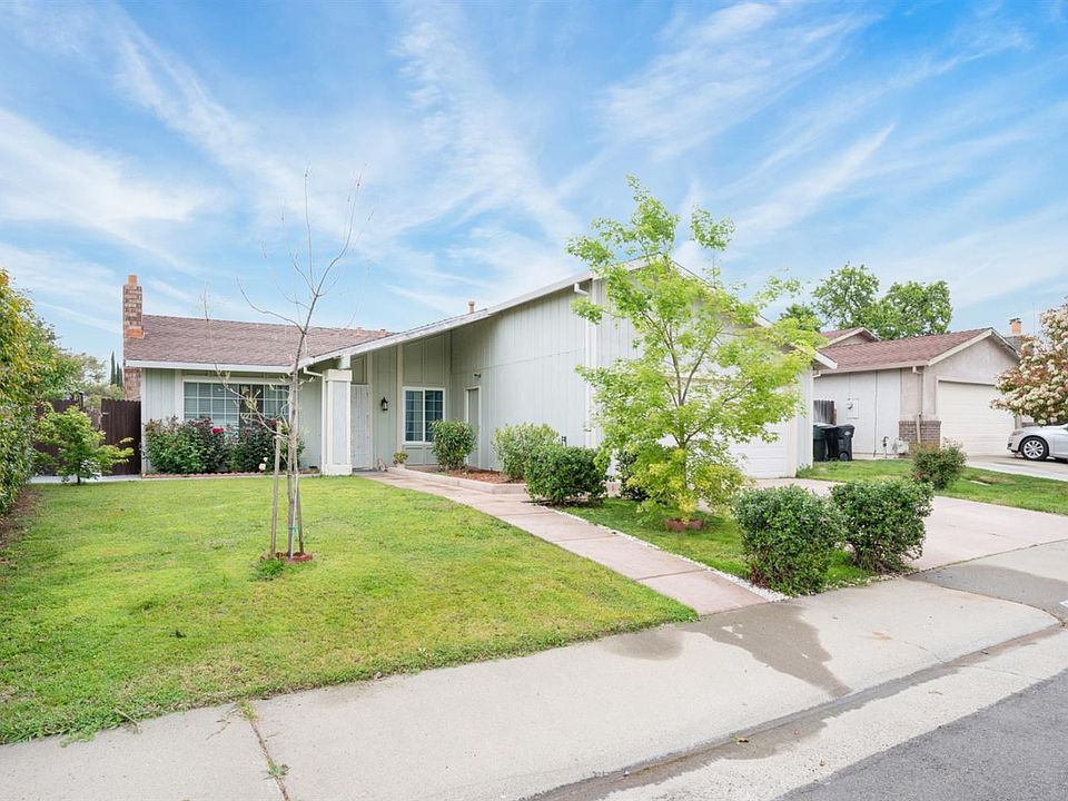 2nd image of 9541 Mirandy Dr