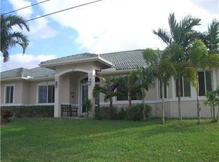 17120 SW 62nd Ct, Southwest Ranches, FL 33331