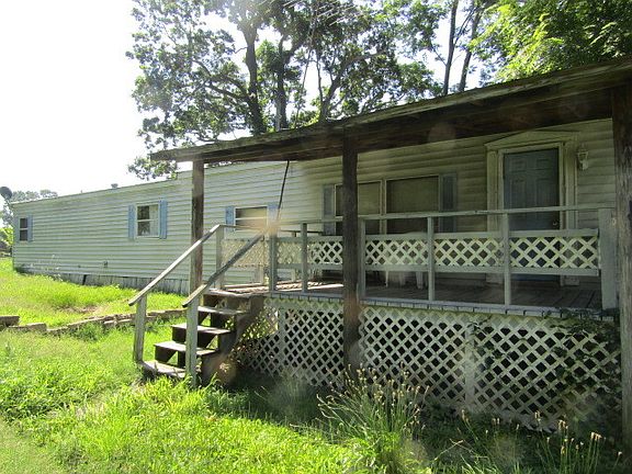 4th image of 302 Dunn St