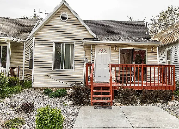 2843 Grant Ave — Photo 8