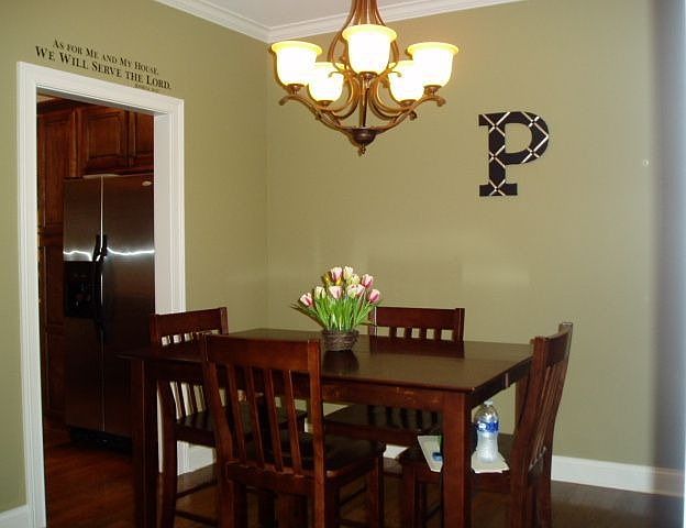 2nd image of 208 Alice Ct