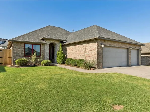 6116 Beverly Hills Dr, Edmond, OK 73034
