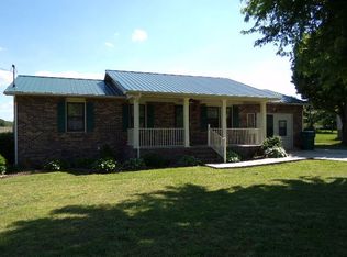 380 Woods Edge Rd, Winchester, TN 37398