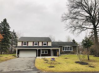 1282 Hawthorn Rd, Niskayuna, NY 12309